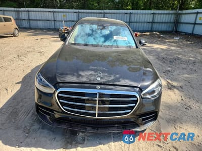 Piąte zdjęcie samochodu w środku: 2023 MERCEDES-BENZ S 580 4MATIC VIN:W1K6G7GB4PA183726 - miniatura