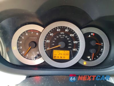 Zdjęcie 9 z 13 samochodu: 2007 TOYOTA RAV4 BASE VIN:JTMZD33V375076152 - miniatura