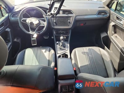 Zdjęcie 8 z 13 samochodu: 2022 VOLKSWAGEN TIGUAN SE R-LINE BLACK VIN:3VVCB7AX3NM027789 - miniatura