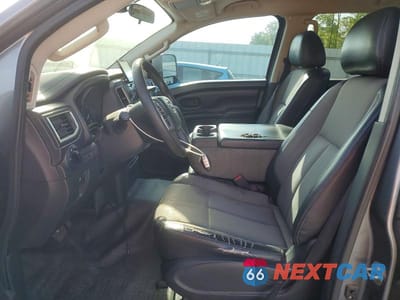 Zdjęcie 7 z 12 samochodu: 2017 NISSAN TITAN XD S VIN:1N6AA1F19HN548484 - miniatura