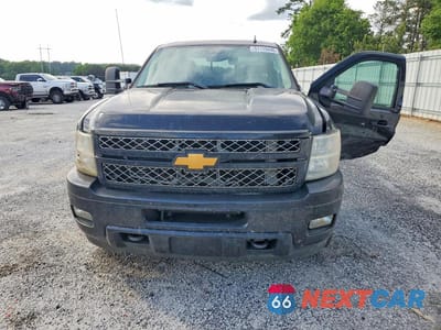 Piąte zdjęcie samochodu w środku: 2014 CHEVROLET SILVERADO K2500 HEAVY DUTY LTZ VIN:1GC1KYE86EF146371 - miniatura