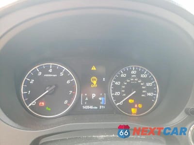 Zdjęcie 9 z 12 samochodu: 2020 MITSUBISHI OUTLANDER SE VIN:JA4AD3A38LZ028349 - miniatura