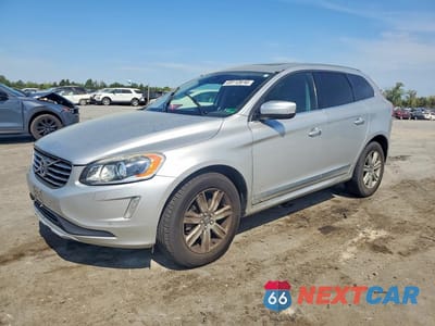 2017 VOLVO XC60 T5 INSCRIPTION YV440MRU8H2223298 - główne zdjęcie licytacji z USA - miniatura