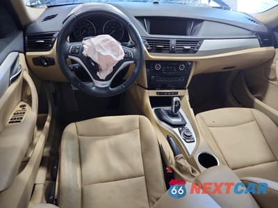 Zdjęcie 8 z 12 samochodu: 2015 BMW X1 XDRIVE28I VIN:WBAVL1C50FVY27001 - miniatura