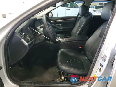Zdjęcie 7 z 12 samochodu: 2013 BMW 528 XI VIN:WBAXH5C55DD108413 - miniatura
