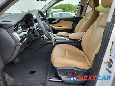 Zdjęcie 7 z 13 samochodu: 2020 AUDI Q7 PRESTIGE VIN:WA1VXAF7XLD006407 - miniatura