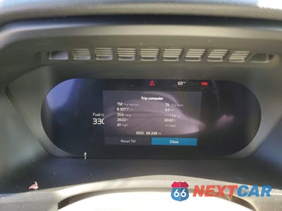 Zdjęcie 9 z 12 samochodu: 2023 VOLVO XC90 CORE VIN:YV4L12PV1P1934905 - miniatura