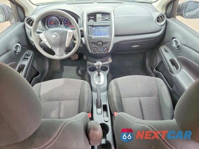 Zdjęcie 8 z 13 samochodu: 2018 NISSAN VERSA SV VIN:3N1CN7AP7JL881743 - miniatura