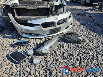 Zdjęcie 12 z 13 samochodu: 2015 BMW 328 XI VIN:WBA3B3G5XFNR85927 - miniatura