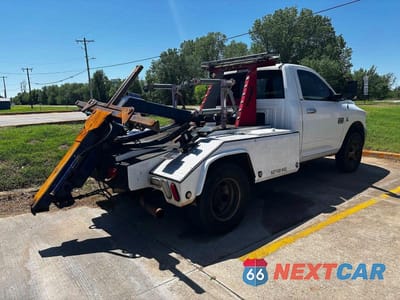 Czwarte zdjęcie samochodu z boku: 2011 DODGE RAM 3500 ST VIN:3D6WZ4EL5BG549776 - miniatura