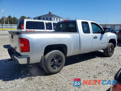 Trzecie zdjęcie samochodu z tyłu: 2012 CHEVROLET SILVERADO K1500 VIN:1GCRKPE71CZ182422 - miniatura