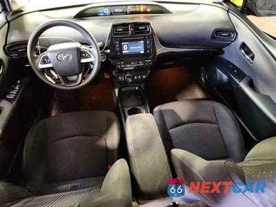 Zdjęcie 8 z 11 samochodu: 2016 TOYOTA PRIUS TWO ECO VIN:JTDKARFU4G3516939 - miniatura