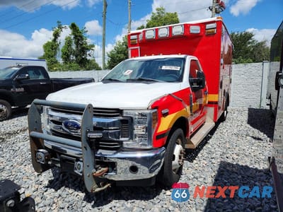 2019 FORD F350 SUPER DUTY 1FDRF3GT5KEF24544 - główne zdjęcie licytacji z USA - miniatura