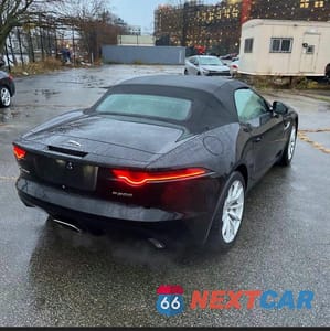 Czwarte zdjęcie samochodu z boku: 2020 JAGUAR F-TYPE VIN:SAJDD5GX0LCK69156 - miniatura