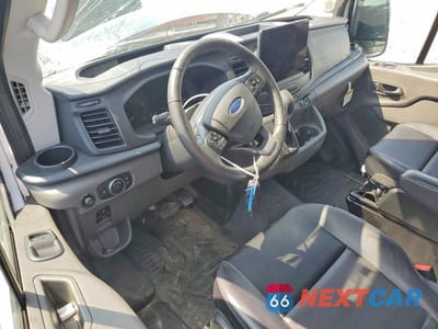 Zdjęcie 8 z 12 samochodu: 2025 FORD TRANSIT T-250 VIN:1FTBR2X89SKA70948 - miniatura