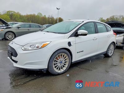 2014 FORD FOCUS BEV 1FADP3R49EL274121 - główne zdjęcie licytacji z USA - miniatura