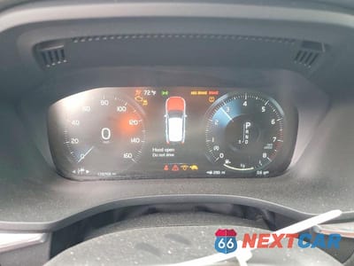 Zdjęcie 9 z 13 samochodu: 2018 VOLVO XC60 T6 VIN:LYVA22RLXJB106032 - miniatura