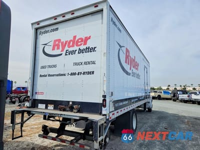 Zdjęcie 6 z 12 samochodu: 2018 INTERNATIONAL 4300 BOX TRUCK VIN:1HTMMMML9JH348760 - miniatura