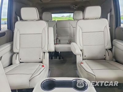 Zdjęcie 10 z 13 samochodu: 2025 GMC YUKON XL DENALI VIN:1GKS2JRL7SR237190 - miniatura