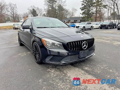 Czwarte zdjęcie samochodu z boku: 2017 MERCEDES-BENZ CLA 250 4MATIC VIN:WDDSJ4GB4HN438383 - miniatura