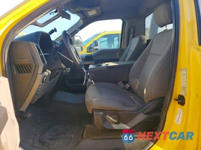 Zdjęcie 7 z 12 samochodu: 2019 FORD F550 SUPER DUTY VIN:1FDUF5GY2KDA01683 - miniatura