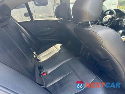 Zdjęcie 6 z 10 samochodu: 2012 BMW 328 I VIN:WBA3A5C5XCF258376 - miniatura