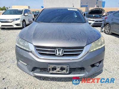 Piąte zdjęcie samochodu w środku: 2015 HONDA ACCORD EXL VIN:1HGCR3F80FA027589 - miniatura