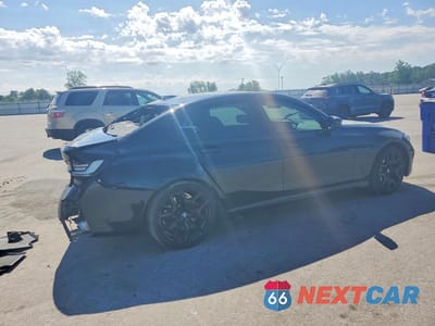Trzecie zdjęcie samochodu z tyłu: 2025 BMW M340XI VIN:3MW69FT0XS8F45627 - miniatura