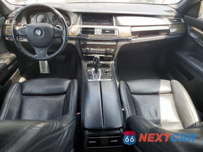 Zdjęcie 8 z 12 samochodu: 2013 BMW 750 LI VIN:WBAYE8C54DDE22135 - miniatura