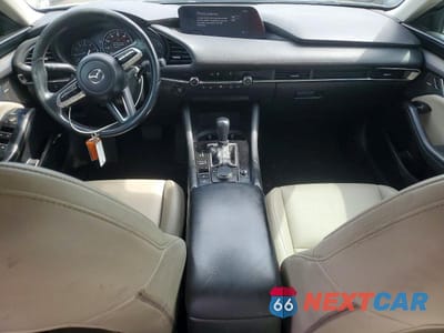 Zdjęcie 8 z 13 samochodu: 2020 MAZDA 3 PREFERRED VIN:3MZBPBDMXLM118438 - miniatura
