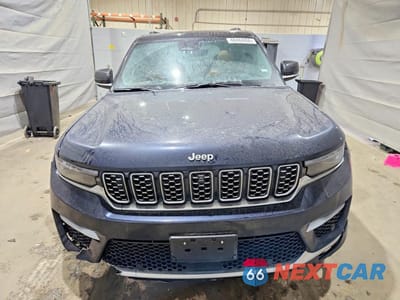 Piąte zdjęcie samochodu w środku: 2025 JEEP GRAND CHEROKEE SUMMIT VIN:1C4RJHEG1S8628081 - miniatura