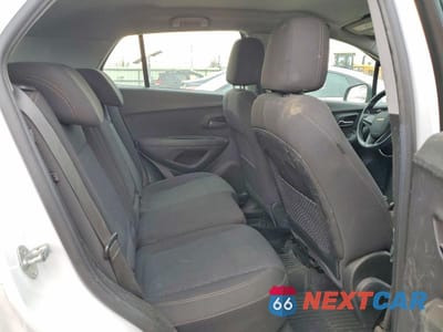 Zdjęcie 10 z 11 samochodu: 2019 CHEVROLET TRAX LS VIN:3GNCJKSB8KL402138 - miniatura