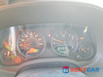 Zdjęcie 9 z 13 samochodu: 2013 JEEP COMPASS LATITUDE VIN:1C4NJDEB8DD280446 - miniatura