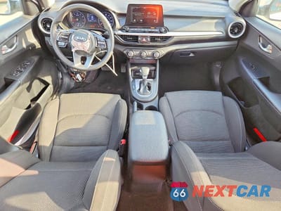 Zdjęcie 8 z 13 samochodu: 2020 KIA FORTE LXS VIN:3KPF24ADXLE201364 - miniatura