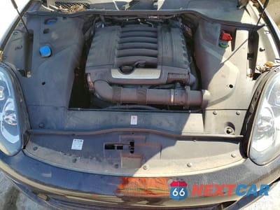 Zdjęcie 12 z 13 samochodu: 2017 PORSCHE CAYENNE VIN:WP1AA2A2XHKA87465 - miniatura