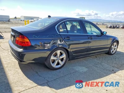 Trzecie zdjęcie samochodu z tyłu: 2005 BMW 330 I VIN:WBAEV534X5KM39685 - miniatura
