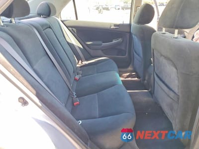Zdjęcie 10 z 12 samochodu: 2005 HONDA ACCORD EX VIN:1HGCM56765A049693 - miniatura