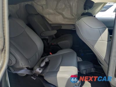 Zdjęcie 11 z 13 samochodu: 2025 TOYOTA SIENNA XLE 7-PASSENGER VIN:5TDYSKFCXSS211443 - miniatura
