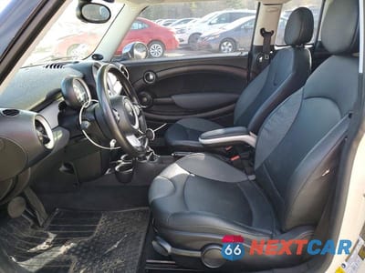 Zdjęcie 7 z 12 samochodu: 2010 MINI COOPER CLUBMAN VIN:WMWML3C52ATX38171 - miniatura