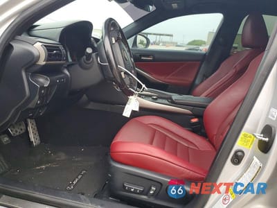 Zdjęcie 7 z 13 samochodu: 2017 LEXUS IS 350 VIN:JTHBE1D23H5031428 - miniatura