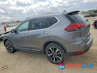 Drugie zdjęcie samochodu z przodu: 2019 NISSAN ROGUE SL VIN:5N1AT2MT4KC743477 - miniatura