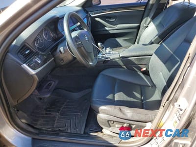 Zdjęcie 7 z 12 samochodu: 2013 BMW 528 XI VIN:WBAXH5C59DD112805 - miniatura