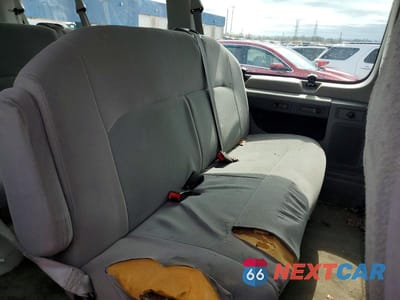 Zdjęcie 11 z 13 samochodu: 2012 FORD ECONOLINE E350 SUPER DUTY WAGON VIN:1FBNE3BL1CDA96691 - miniatura