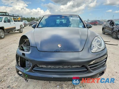 Piąte zdjęcie samochodu w środku: 2012 PORSCHE CAYENNE VIN:WP1AA2A26CLA05749 - miniatura
