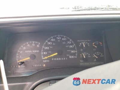 Zdjęcie 9 z 12 samochodu: 2000 CHEVROLET GMT-400 C3500-HD VIN:1GBKC34J2YF492371 - miniatura