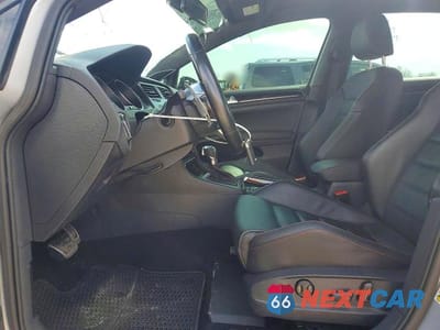 Zdjęcie 7 z 13 samochodu: 2016 VOLKSWAGEN GTI S VIN:3VW447AUXGM062171 - miniatura