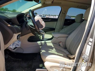 Zdjęcie 7 z 13 samochodu: 2017 LINCOLN MKC VIN:5LMCJ3D93HUL47033 - miniatura