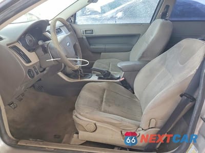 Zdjęcie 7 z 12 samochodu: 2009 FORD FOCUS SE VIN:1FAHP32N19W162812 - miniatura