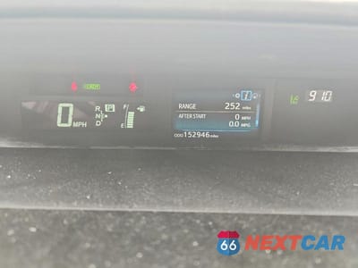 Zdjęcie 9 z 12 samochodu: 2015 TOYOTA PRIUS V FIVE VIN:JTDZN3EU5FJ038428 - miniatura