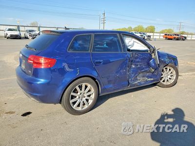 Trzecie zdjęcie samochodu z tyłu: 2013 AUDI A3 PREMIUM PLUS VIN:WAUKJAFM6DA007425 - miniatura